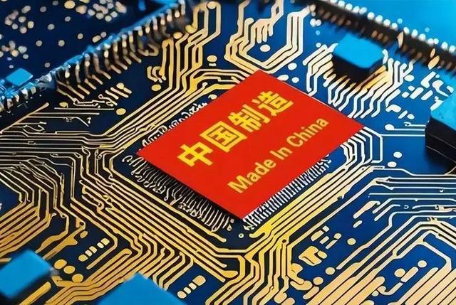 2024年，中美7月芯片出口额断崖差距：美国154亿，中国是多少？(图3)