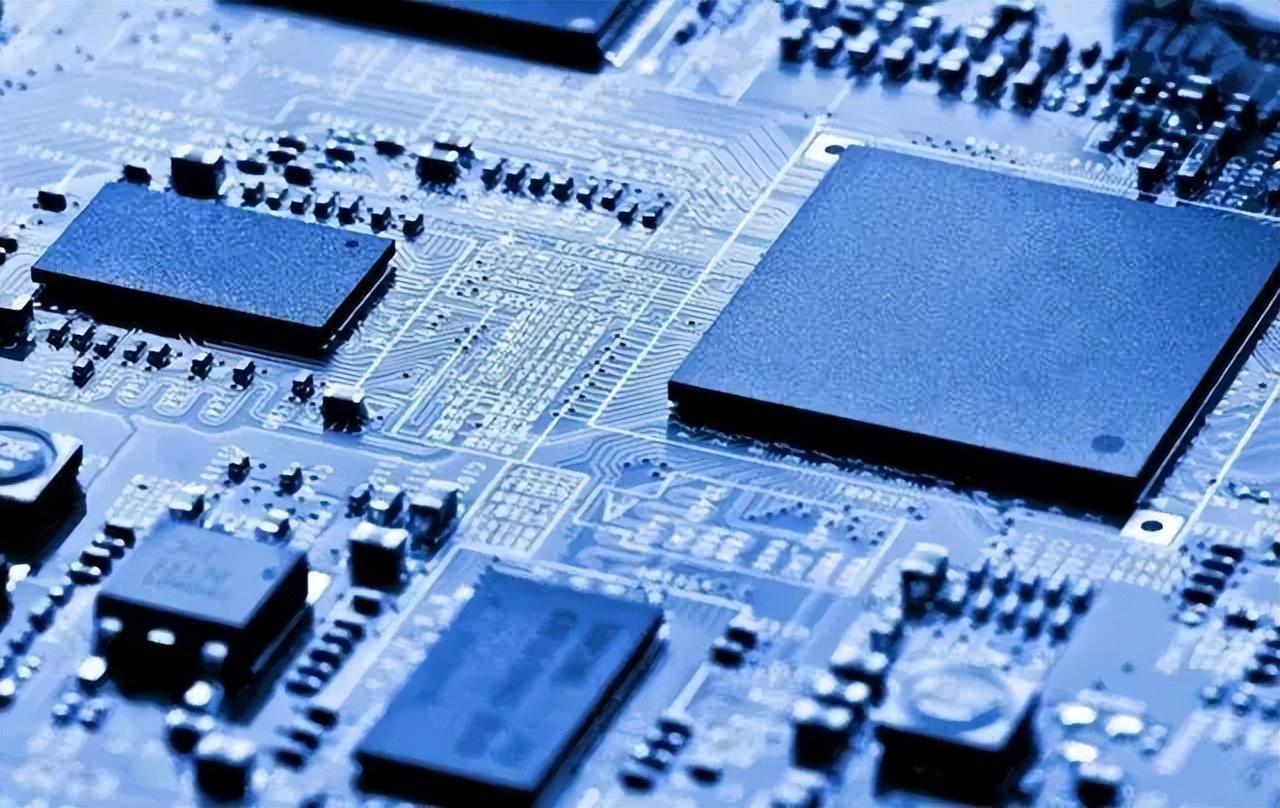 上半年中国芯片出口5427亿，欧美绷不住了，美国封锁技术失败？(图8)
