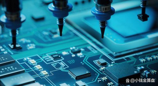 变天！全球芯片市场明年要冲破万亿美元大关，从“缺芯”到“万亿”，芯片行业只用了两年！(图1)